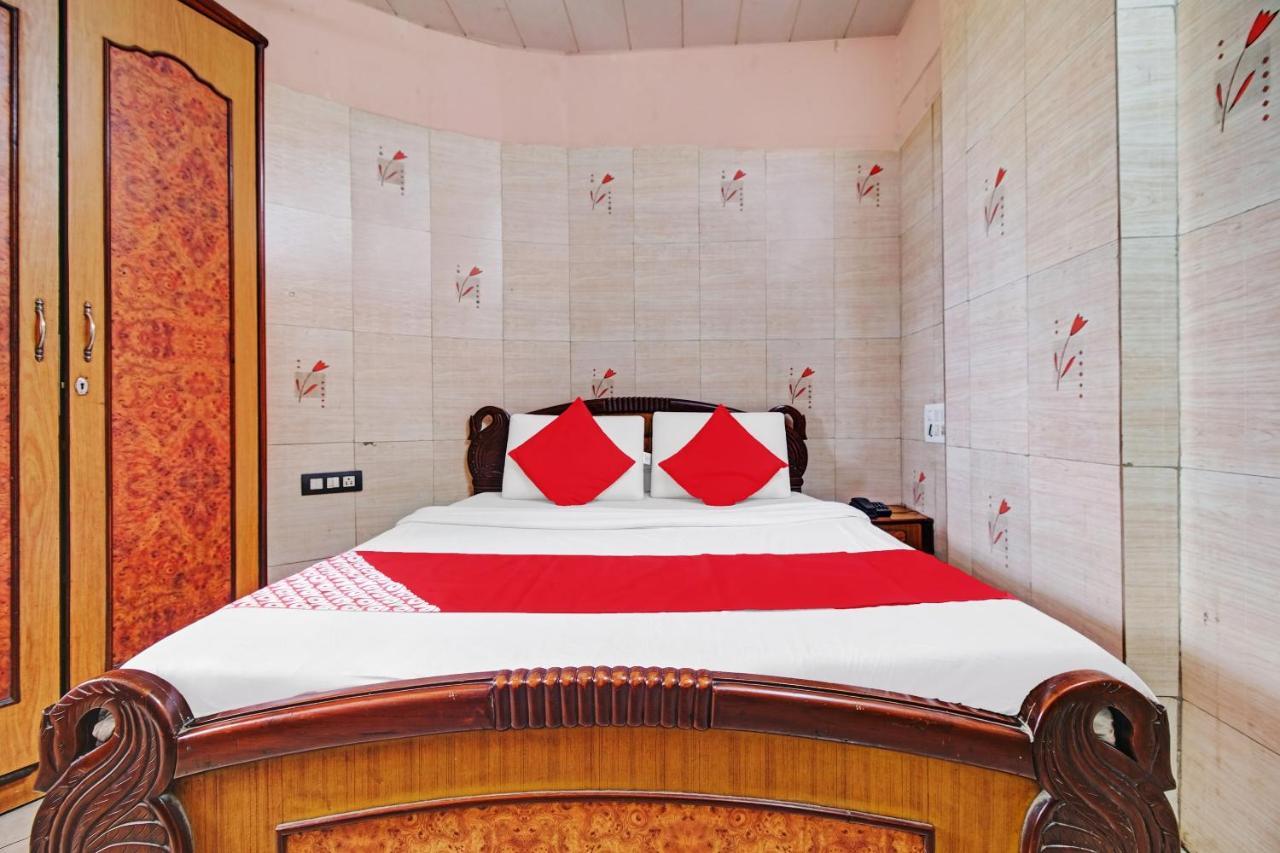 Oyo 80762 Hotel New Mini Mahal Turambhe ภายนอก รูปภาพ